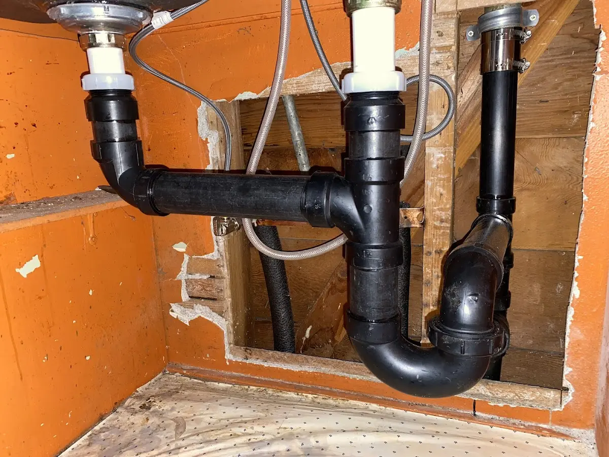 Professional Pipe Bursting equipment and tools on the job in Miami Heights